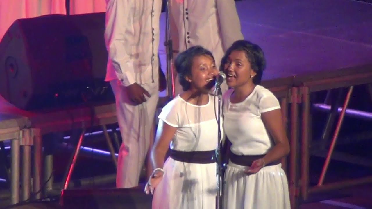 Mandodona - The Singers of Jesus