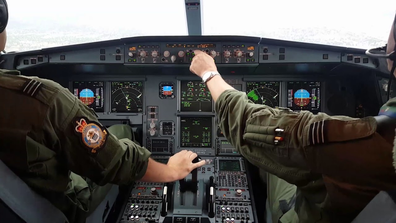 RAF Airbus 330-200 Cockpit Landing Calgary CYYC