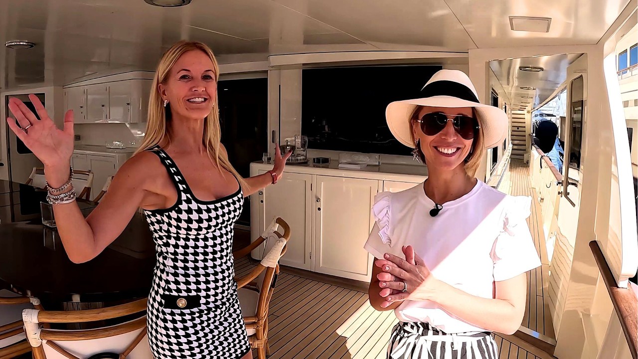 Тур на классической суперяхте FEADSHIP 