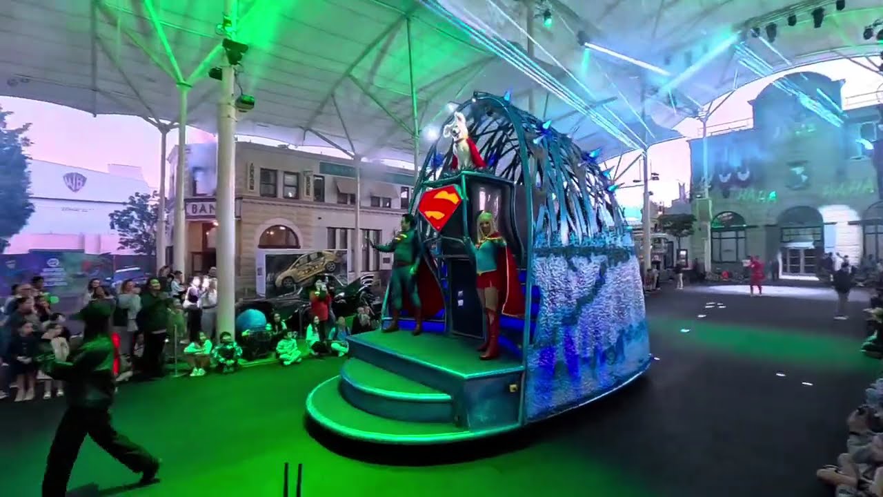 THE DC SUPERHEROES PARADE | FULL PARADE | Movie World Super Heroes and Super Villains