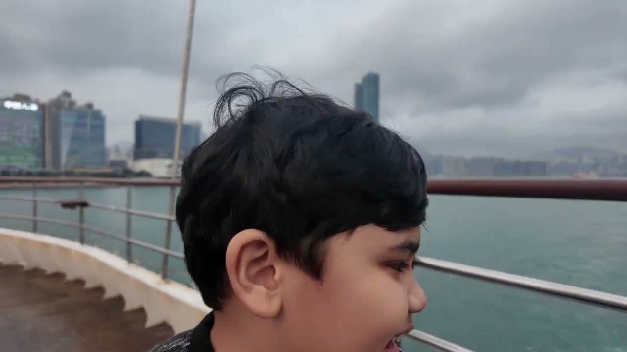 Orient Pearl Harbour Cruise | Hongkong
