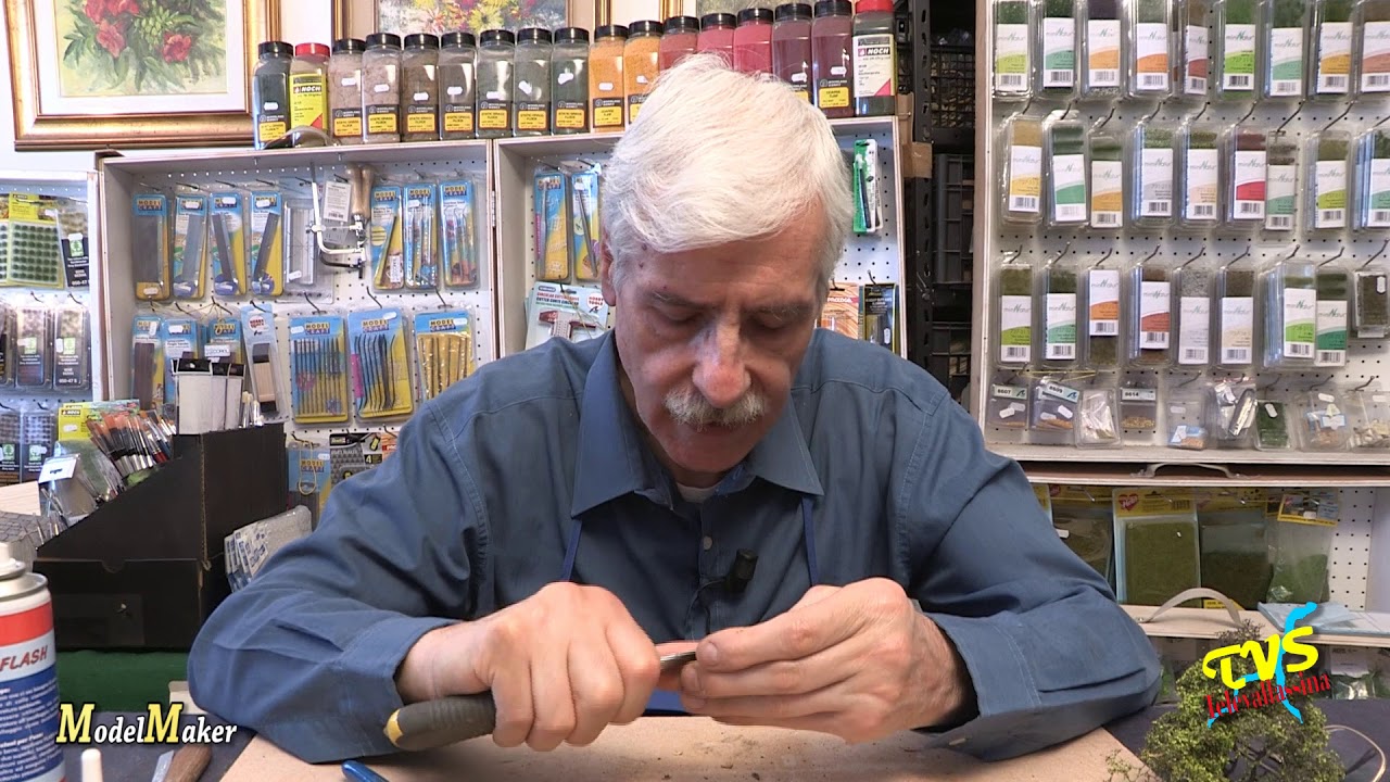 MODELMAKER - CORSO EVOLUTO DI MODELLISMO - P09 - REALIZZARE PIANTE REALISTICHE