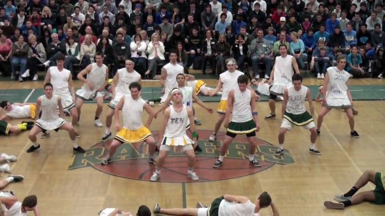 Rio Americano Gala Boys Cheer 2010