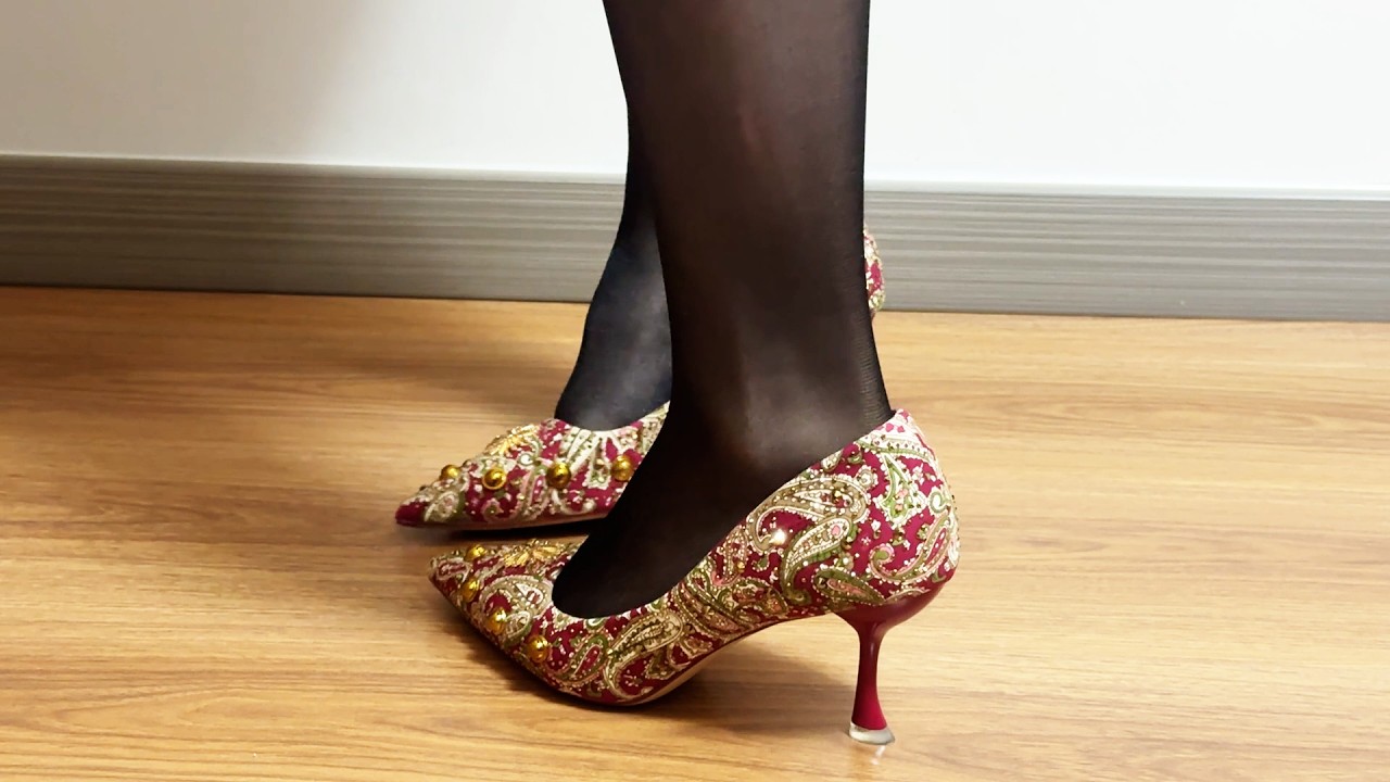 What do you think of these shiny stilettos?
