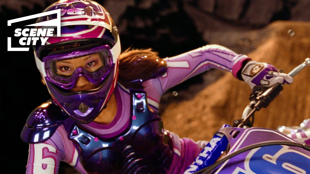 Charlie’s Angels Full Throttle: Motocross Race (LUCY LIU, CAMERON DIAZ, DREW BERRYMORE HD CLIP)