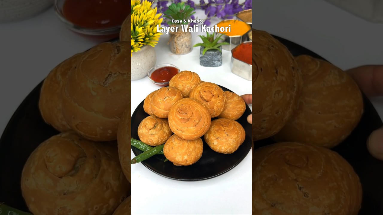 Layer Wali Khasta Matar Kachori 😋 