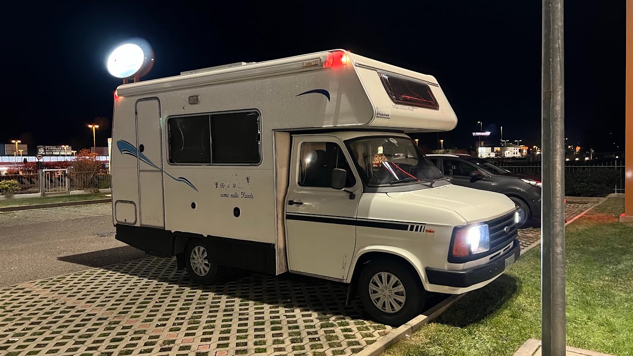 Camper CI 530 su Ford Transit 2.5 di 1986