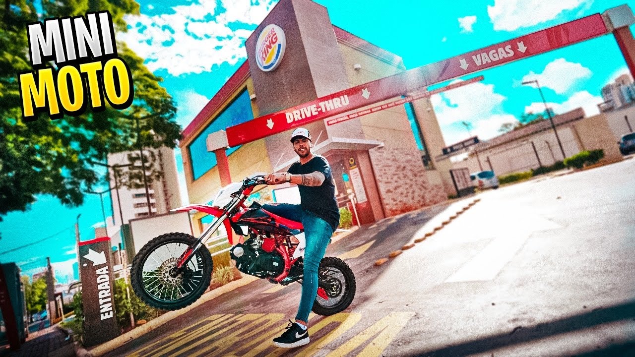 FUI DE MINI MOTO NO BURG KING * cheguei causando *