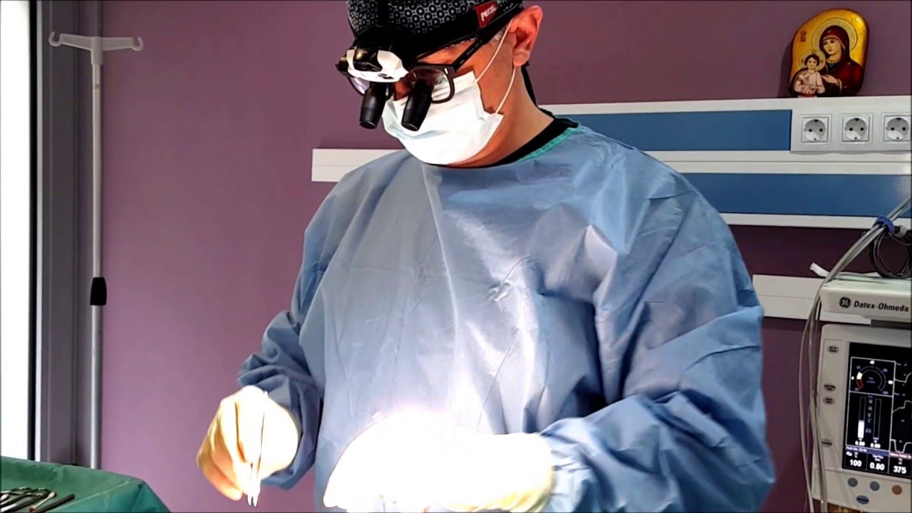 Dr. Emanuel Albu - Rinoplastie in Clinica Zetta