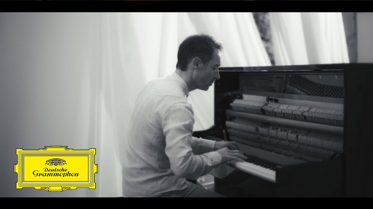 Vivian Roost: Un rêve blanc (Official Music Video)