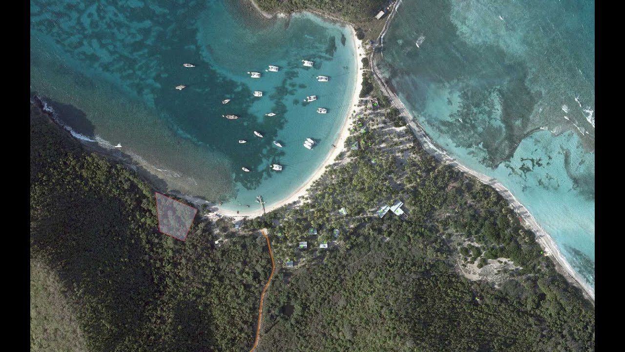BB293- Salt Whistle Bay- Mayreau (St.Vincent & the Grenadines)
