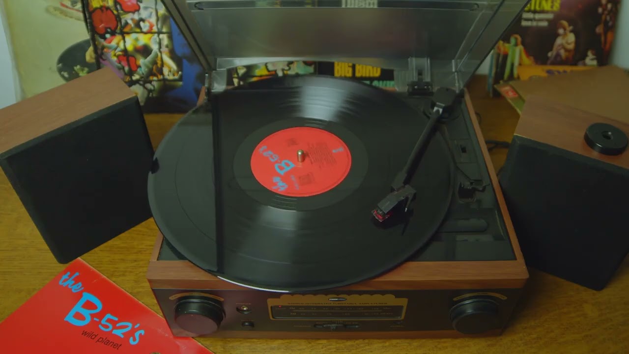 The B52's - Wild Planet (side 2 Album)