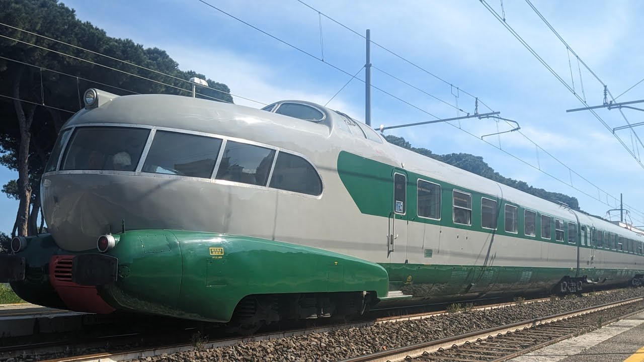 Bella Italia Express alla stazione di Pineto-Atri 
