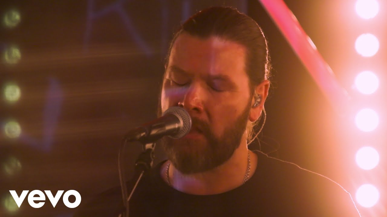 Rea Garvey - Is It Love? (NEON Acoustic Session)
