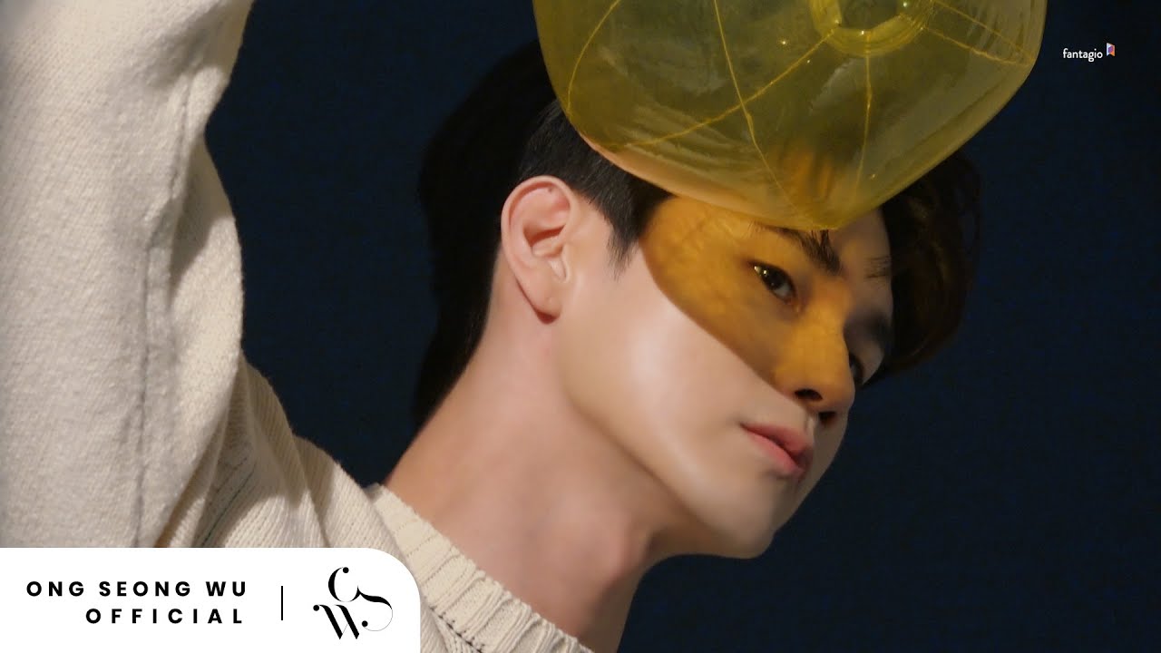 ONG SEONG WU 옹성우 - 'COSMOPOLITAN KOREA' 화보 촬영 비하인드