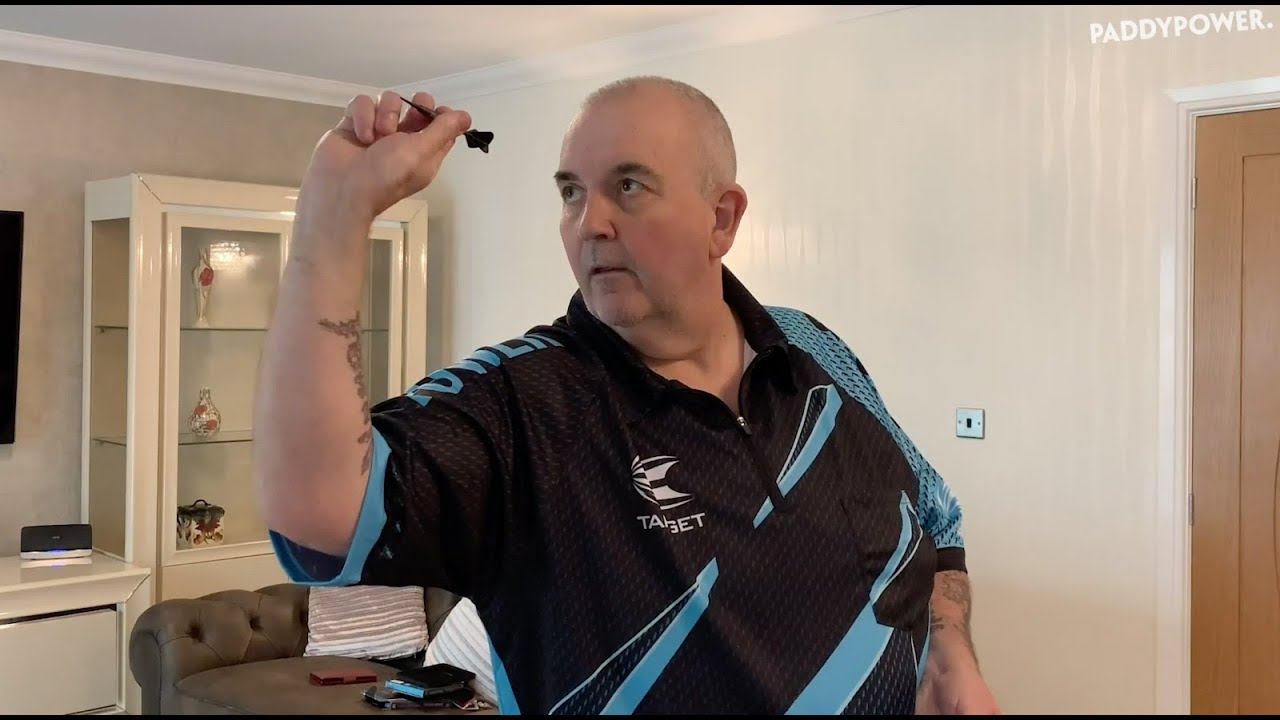 Phil Taylor vs Mikuru Suzuki - Darts From Home