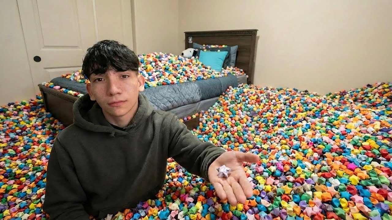 15yr makes thousands of paper stars