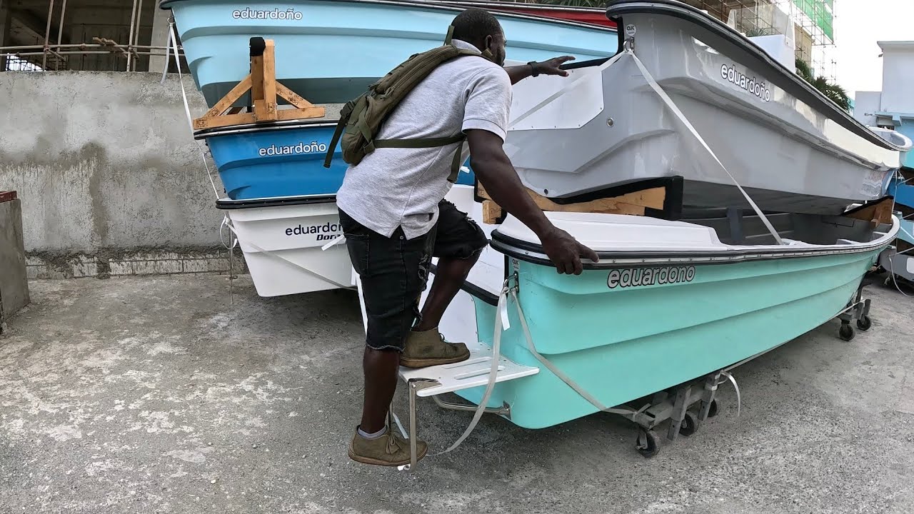 The sea is rough so we are at home looking after something to eat to go to Yamaha to shopping