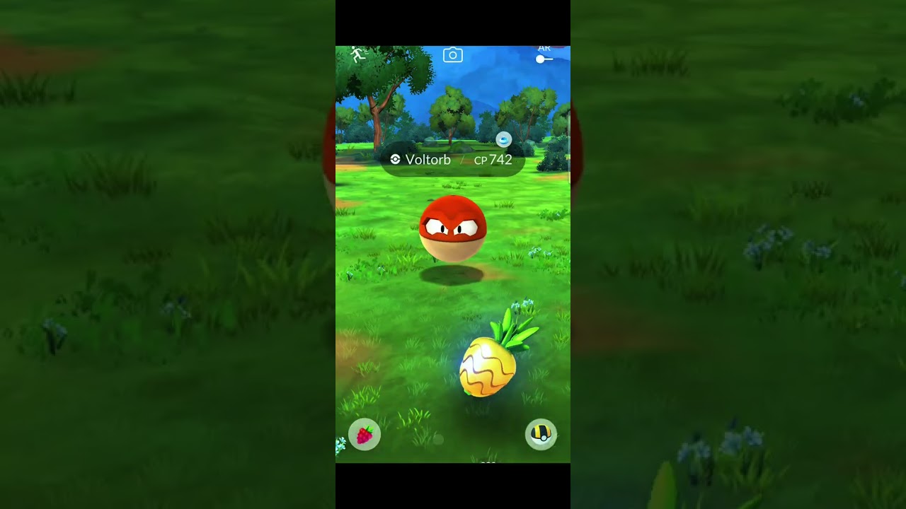 ⚡ DOUBLE XP BLAST! Shiny Voltorb Hunt - Pokémon GO Spotlight Hour STRATEGY!