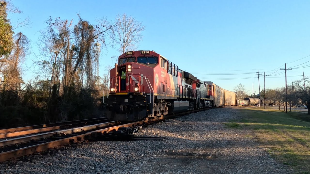 CN 3230 and CN 2676 in Hammond, LA
