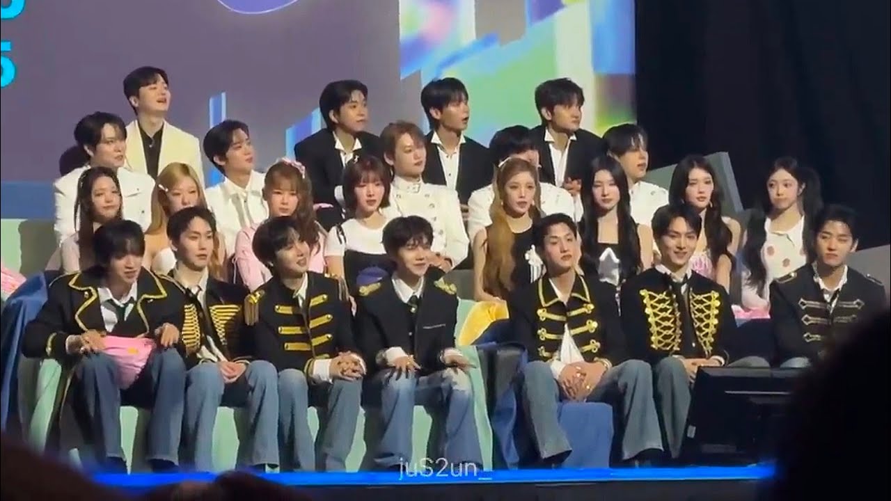 Hearts2hearts and ATEEZ At 2026 Hanteo Music Awards ( HMA 2026) today