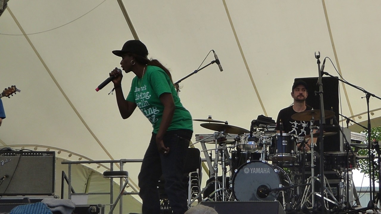 Sister Fa live at Afrika Festival 2017