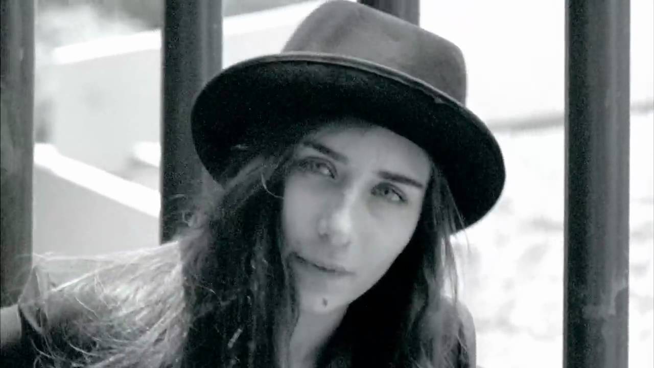 ZOE POLI (VIDEO OFICIAL) HD