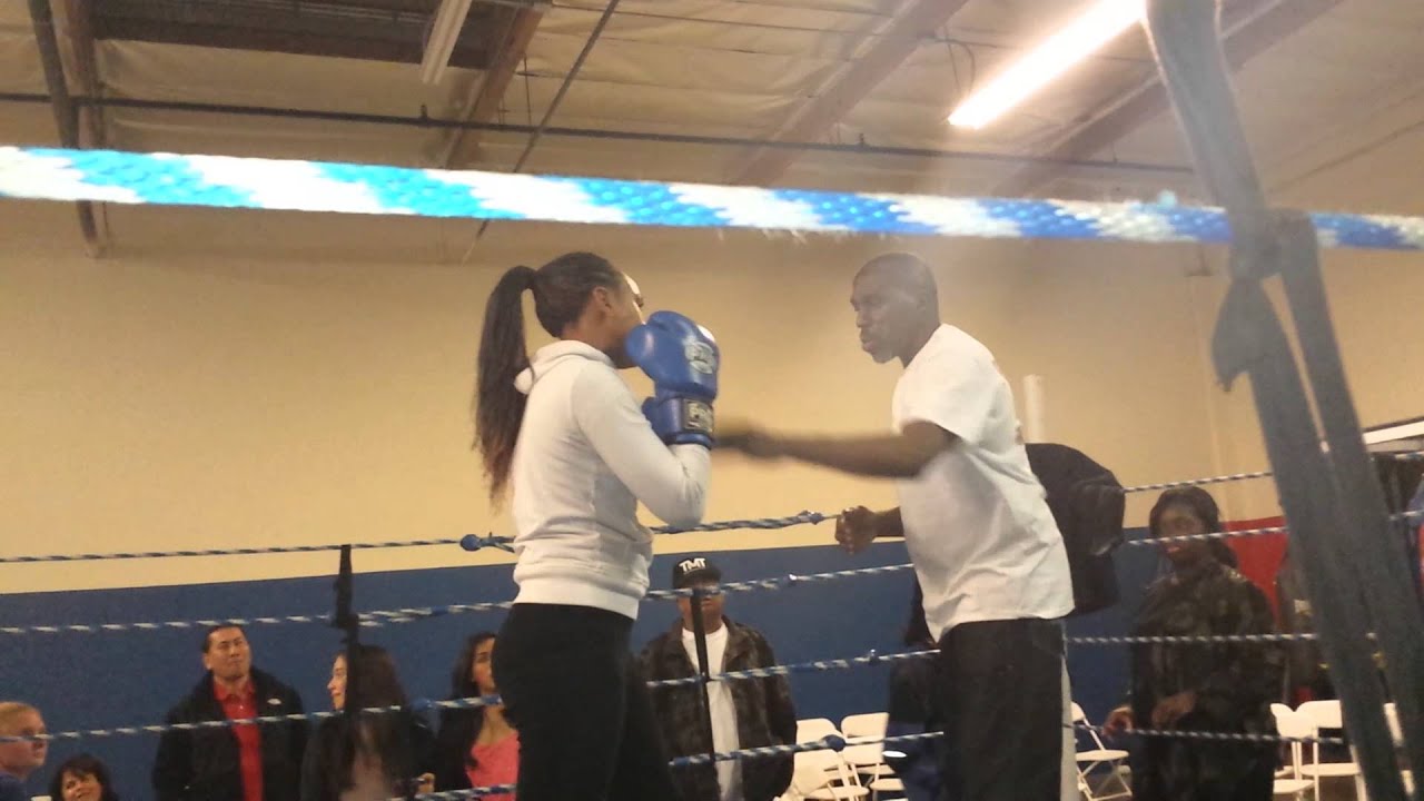 Tyche training with Roger Mayweather