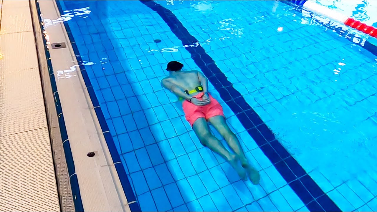 I tried to swim 50m underwater with handcuffs