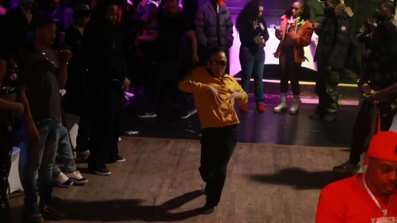 Выступление OTA Performance в Midwest Vogue Knights: FOC Edition в Чикаго, Иллинойс, 8 февраля 20...