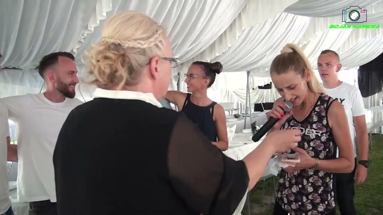 DUSICA STEVANOVIC & ORKESTAR ACE PIROMANCA / SPLET DVOJKI ZA DOMACINA ( PUNOLETSTVO KOD MIMIJA )
