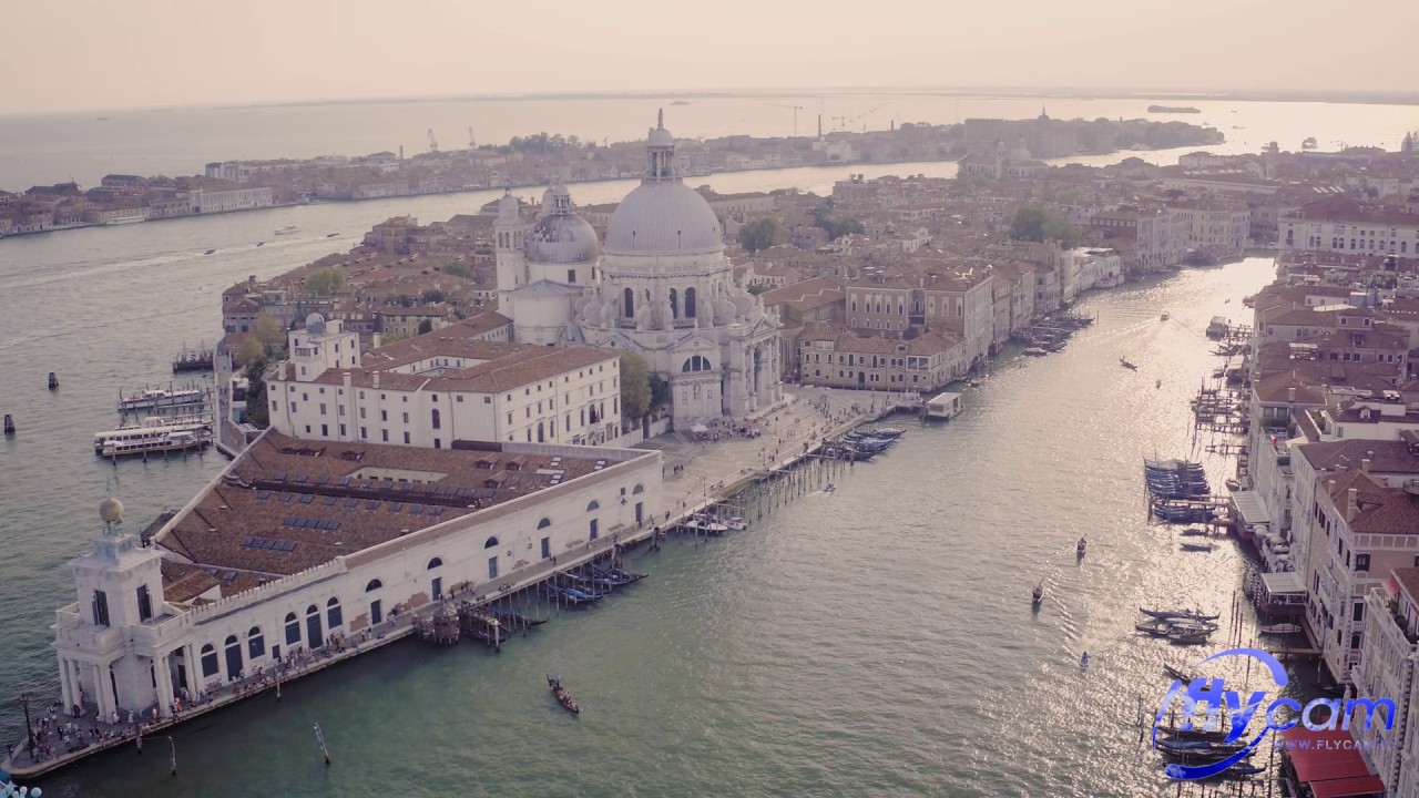 Flycam -  Video Riprese Aeree con Drone Regata Storica Venezia