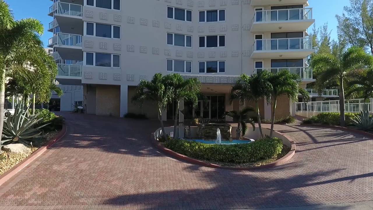 Maya Marca 3000 Holiday Dr #1101   Branded