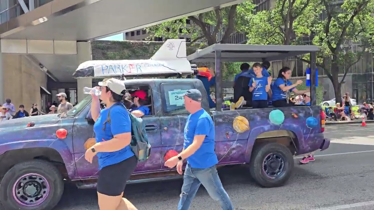 Art Cars and Orange Show Parade 2024 Houston Tx  13 Abril