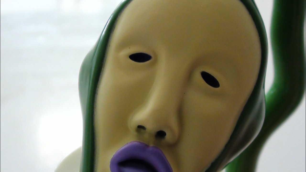 のびのびこびとづかん①クサマダラオオコビト Kobitozukan