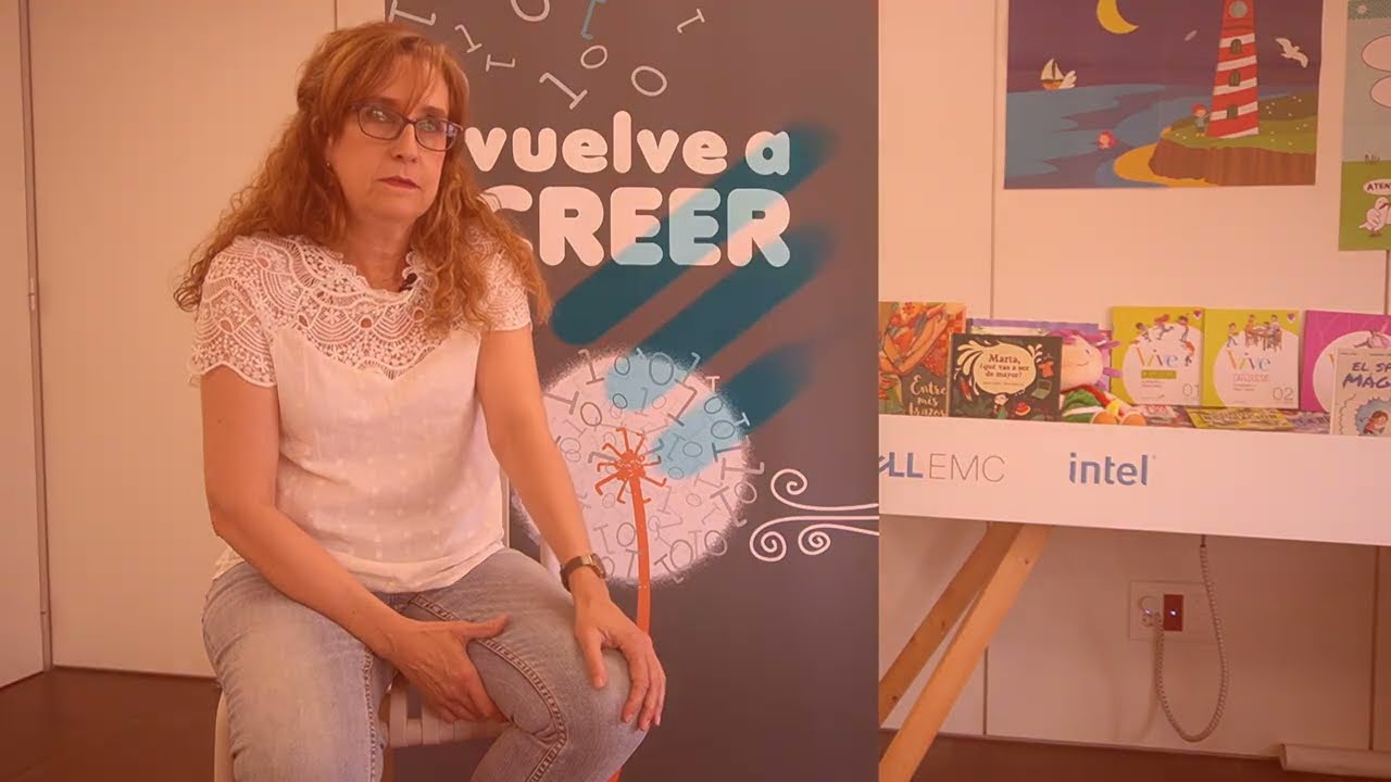 Ana Isabel Navarra, editora en Creación Editorial (Fundación Edelvives)