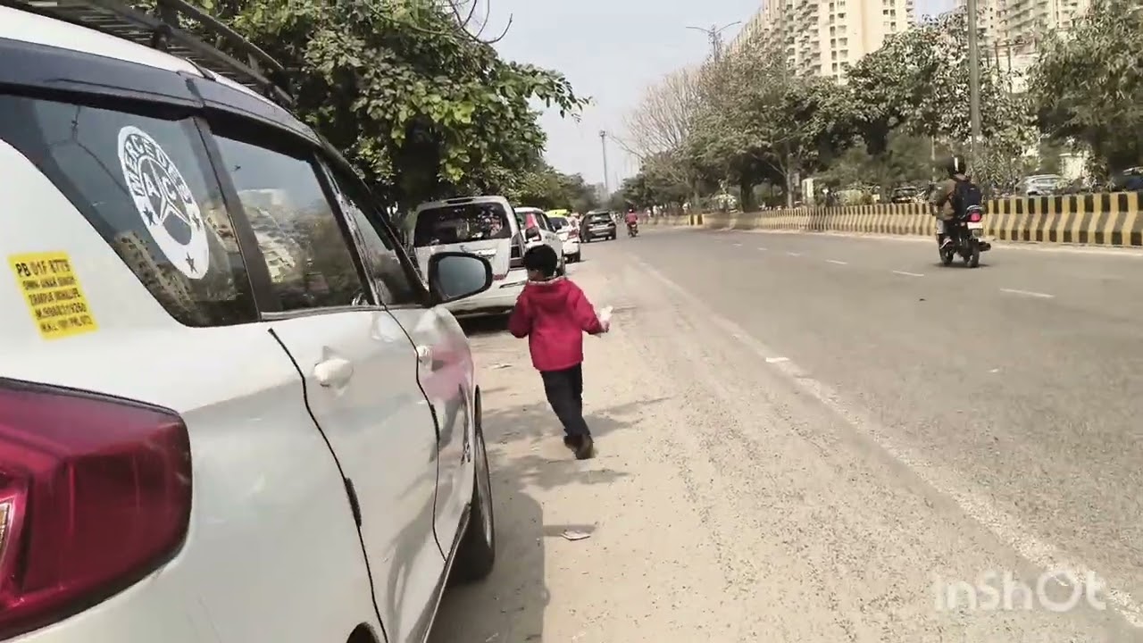 ना संघर्ष ख़तम हो रहा है ,ना शिकायतें धीरे-धीरे जो ख़तम हो रही है  ,वो है जिंदगी🙏🙏#vlog #minivlog 