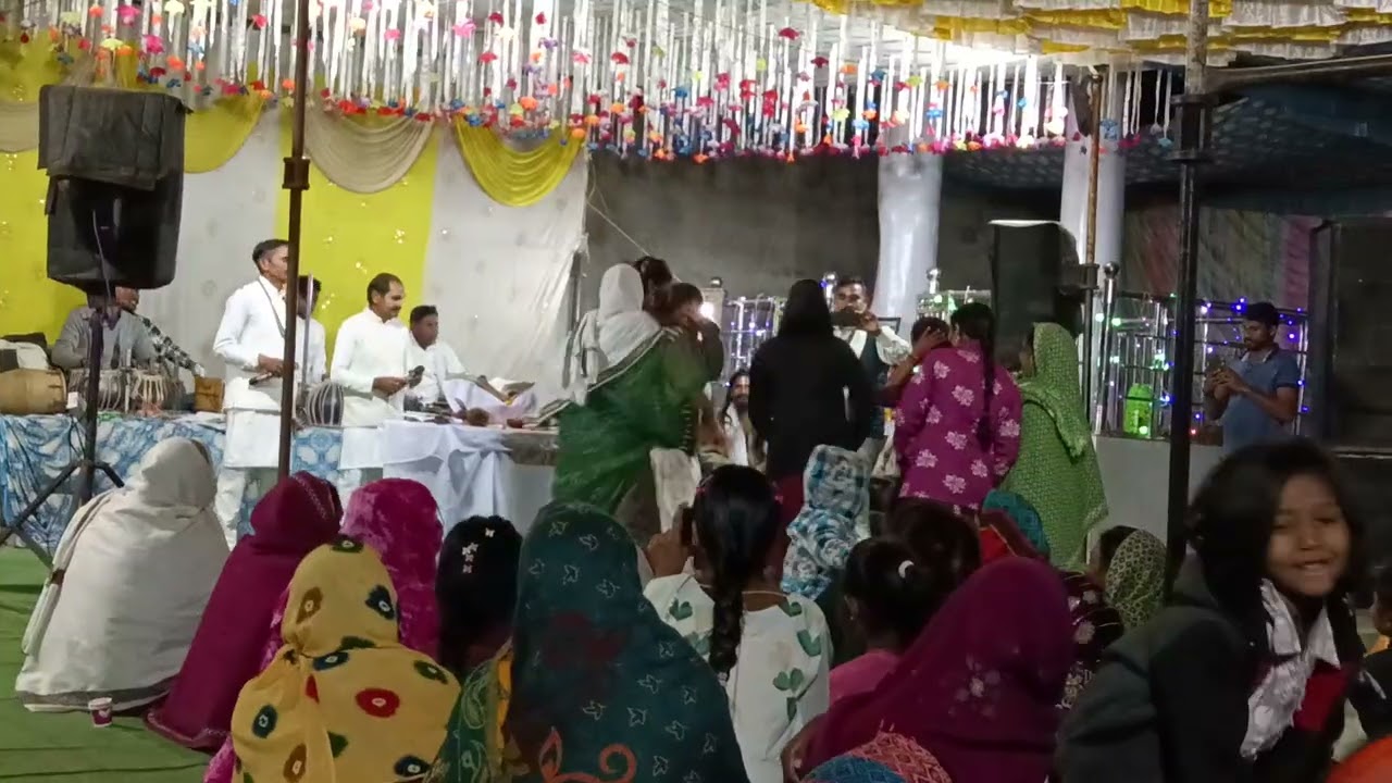 Kari Kari turi ye bhandari para turi ye panthi geet program  gram lawanband 