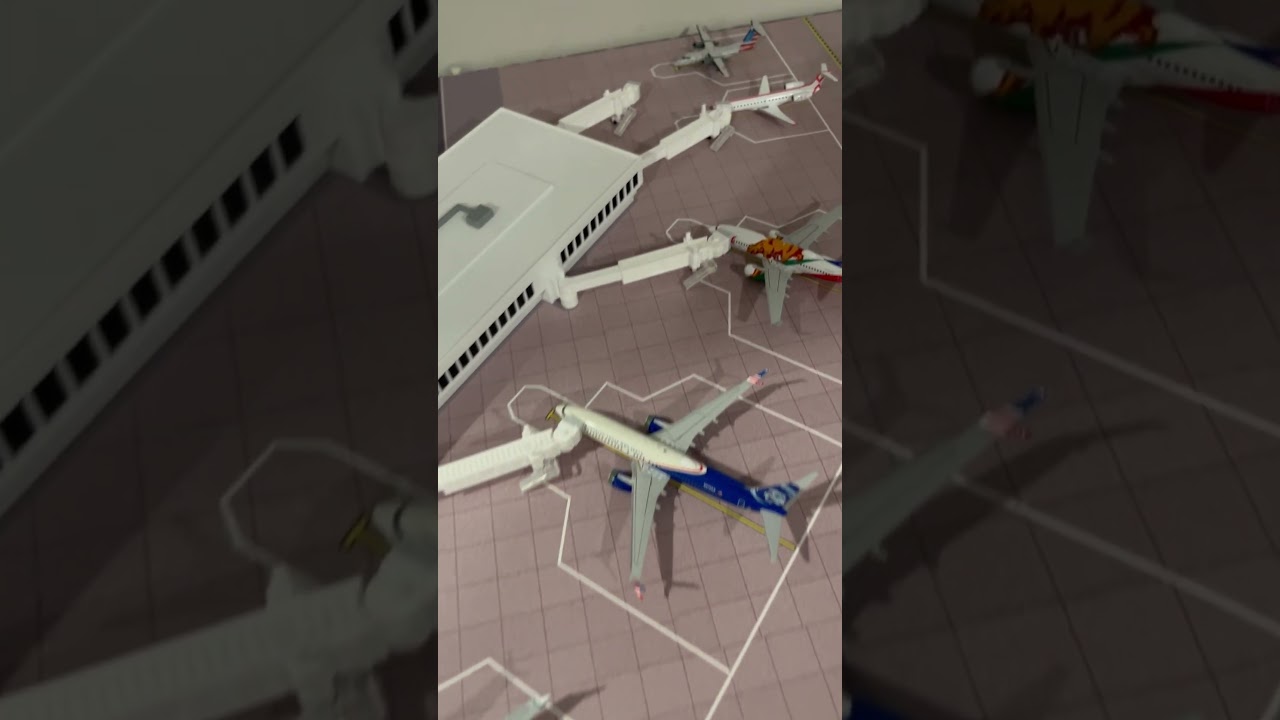 New 1/400 scale model airport #planes #airplane #aviation #aeroplane #avgeek #aircraft