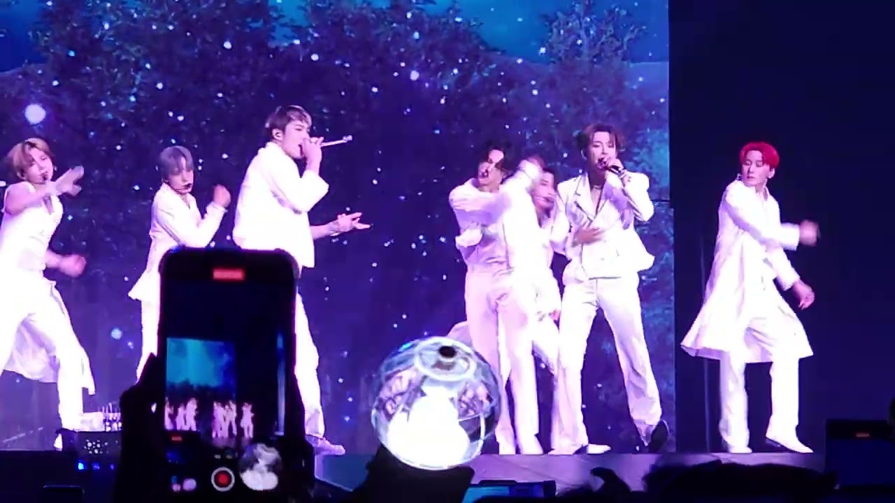 230909 ATEEZ in SINGAPORE 