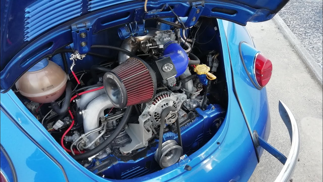 Getunter VW Käfer 1300 mit 2,2l Subaru Turbo Motor mit 236 PS beim Tuning Treffen Würzburg