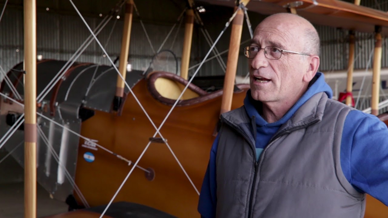 Curtiss Jenny, Un documental sobre Victor Cerda