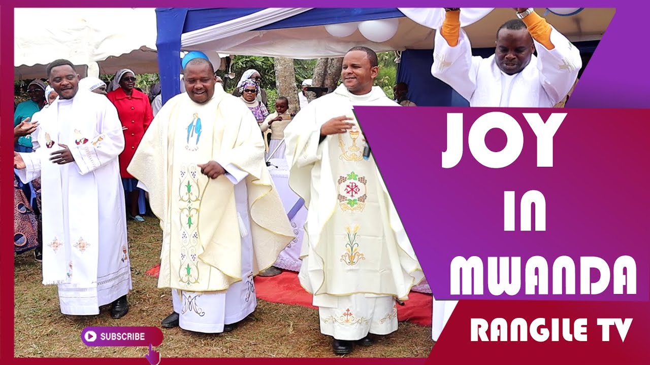 Вера и единство: CWA празднует с семьей отца Эрика Мвандиги.