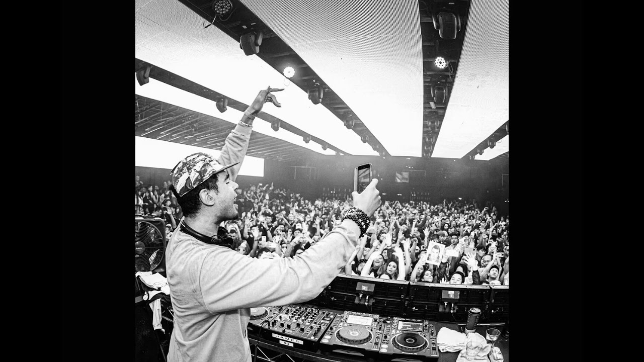 TIM BERG - SEEK ROMANCE (Nu Disco Mashup)