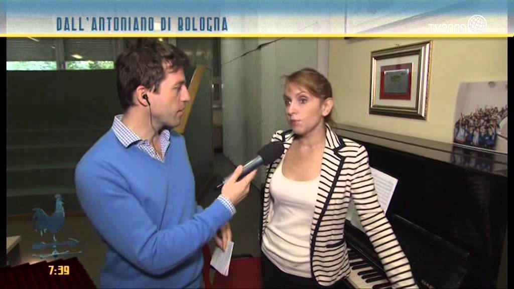 Dall'Antoniano di Bologna Sabrina Simoni, direttrice del Piccolo Coro