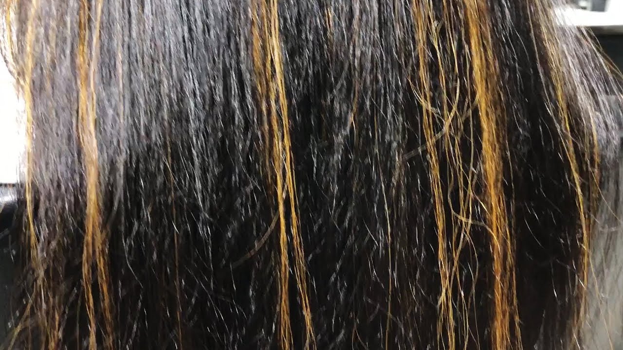 Hair colour highlights | Streaks hair colour highlights | Cocoon Salon