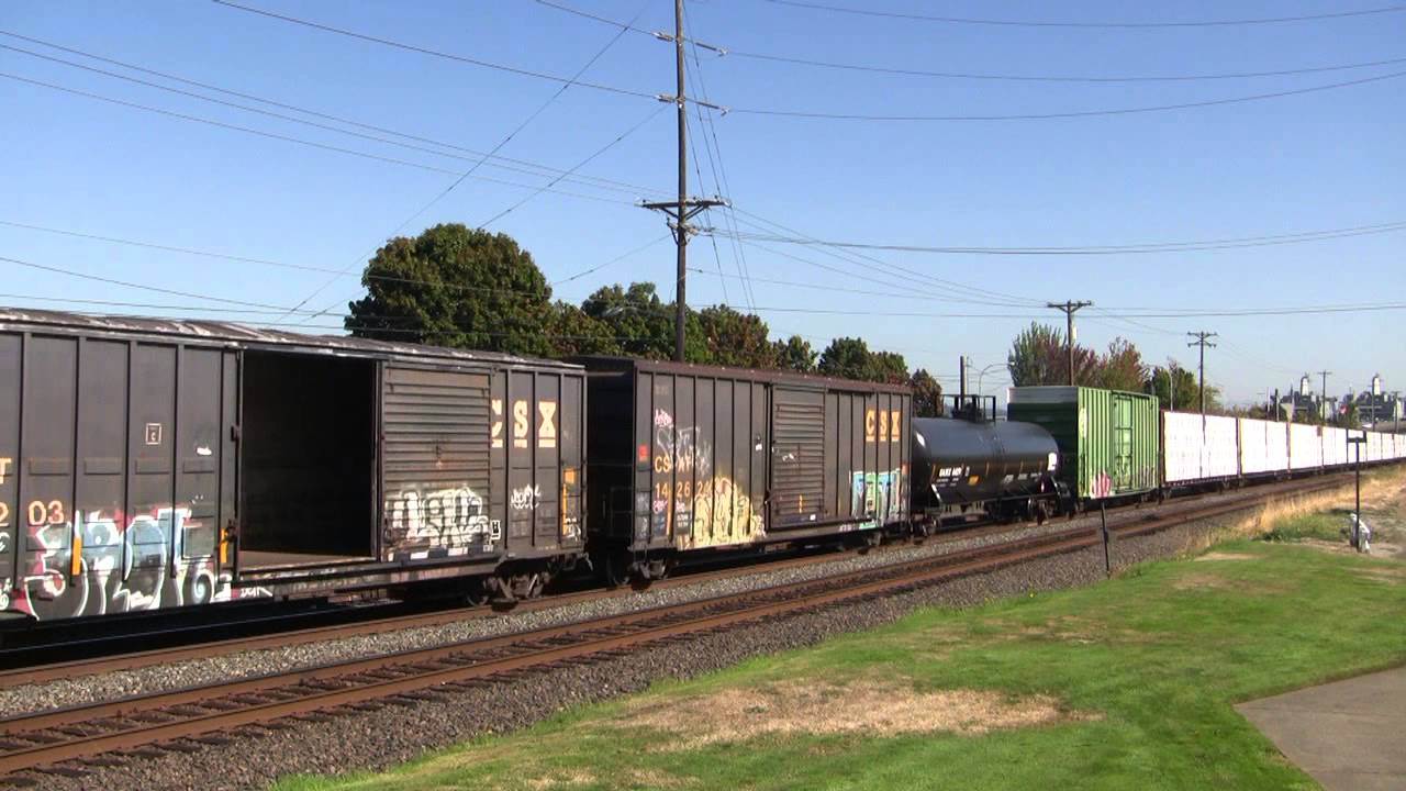UP 4295 And UP 7854 Lead Trains @ Old Town Tacoma, WA w Canon HF11