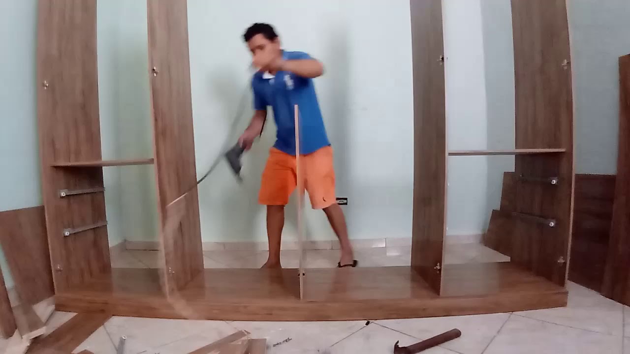 como montar guarda-roupa Bartira sozinho- guarda-roupa com 8 portas e 4 gavetas.
