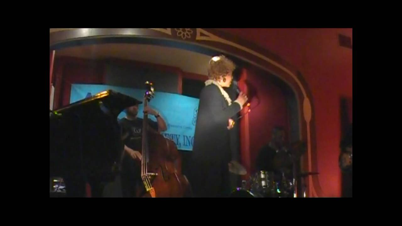 JaStar (Jae Duncan) sings Angel Eyes