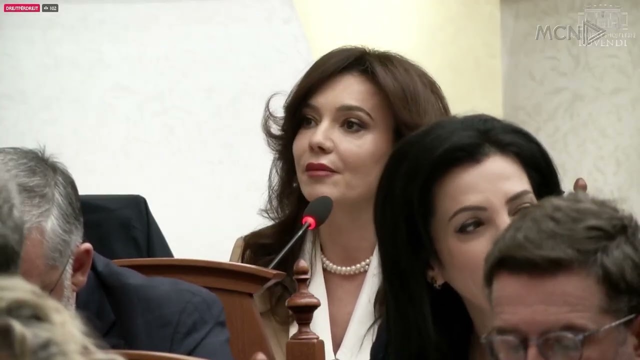 Votëbesohen ministrat e rinj/ Berisha dhe Topalli “kundër” shkarkimit të Spiropalit